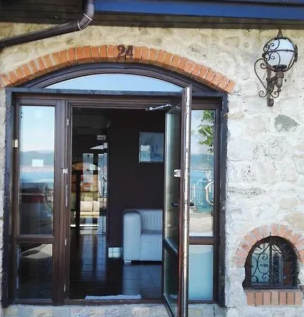酒店 Saint Sofia 内塞伯尔